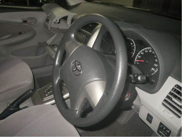COROLLA  AXIO X3