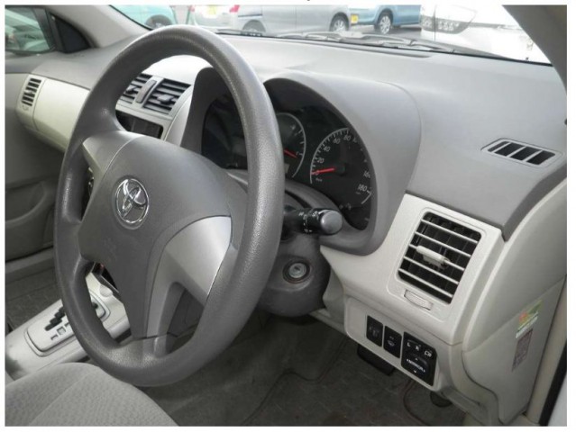 COROLLA AXIO X3