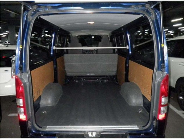 HIACE DX GL PACKAGE9